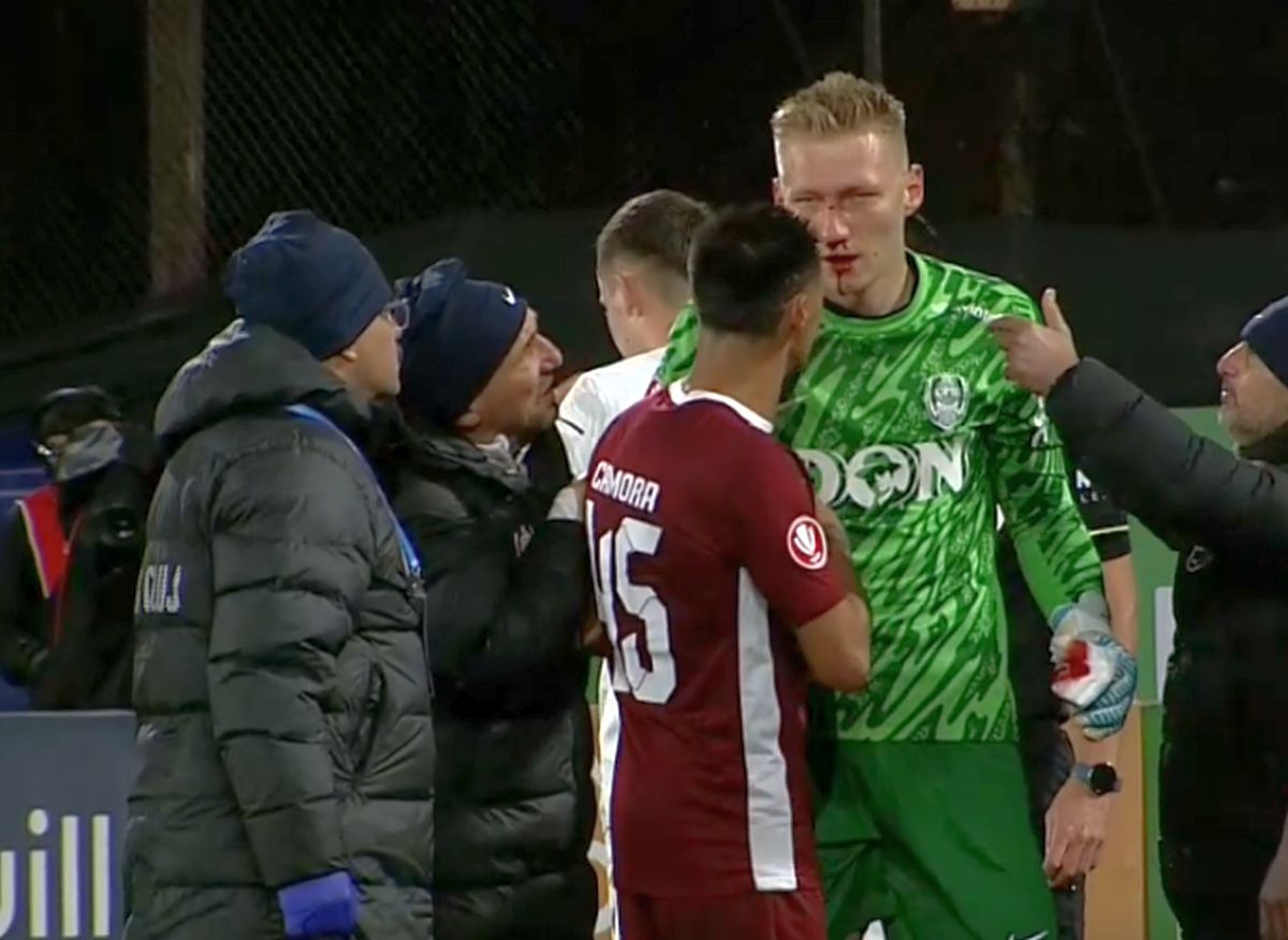 Ciocnire Hindrich - Cojocaru în CFR Cluj - Farul