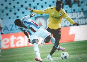 Oțelul - U Cluj, meci cu un final aiuritor! Mari probleme la VAR » Debut perfect pentru Bergodi
