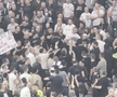 Scene șocante în Euroliga, chiar lângă România » Confruntare violentă între suporteri, după un mesaj politic