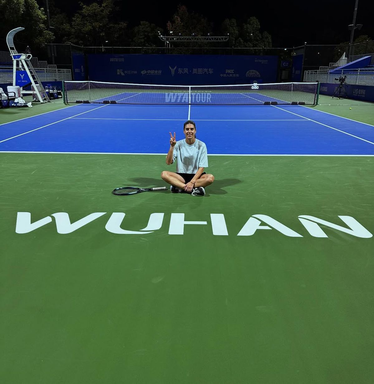 Sorana Cîrstea - imagini din Asia