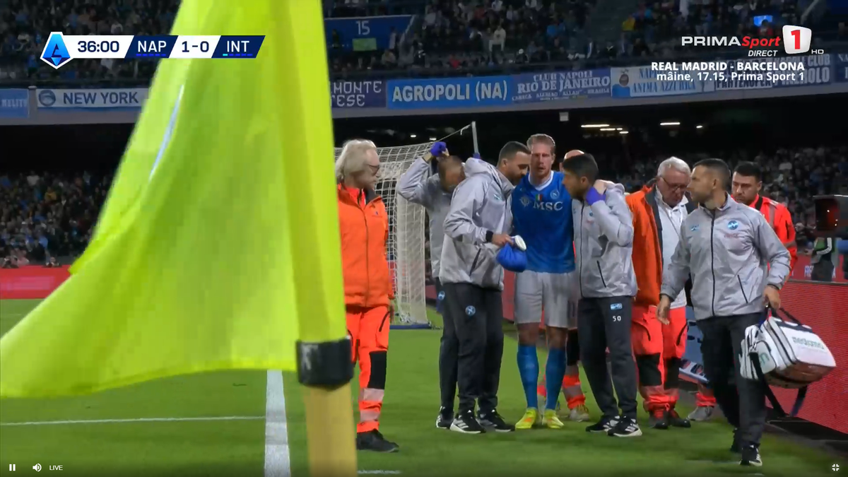 A marcat împotriva lui Cristi Chivu și a rămas împietrit » Imagini nemaivăzute cu superstarul mondial, în Napoli - Inter