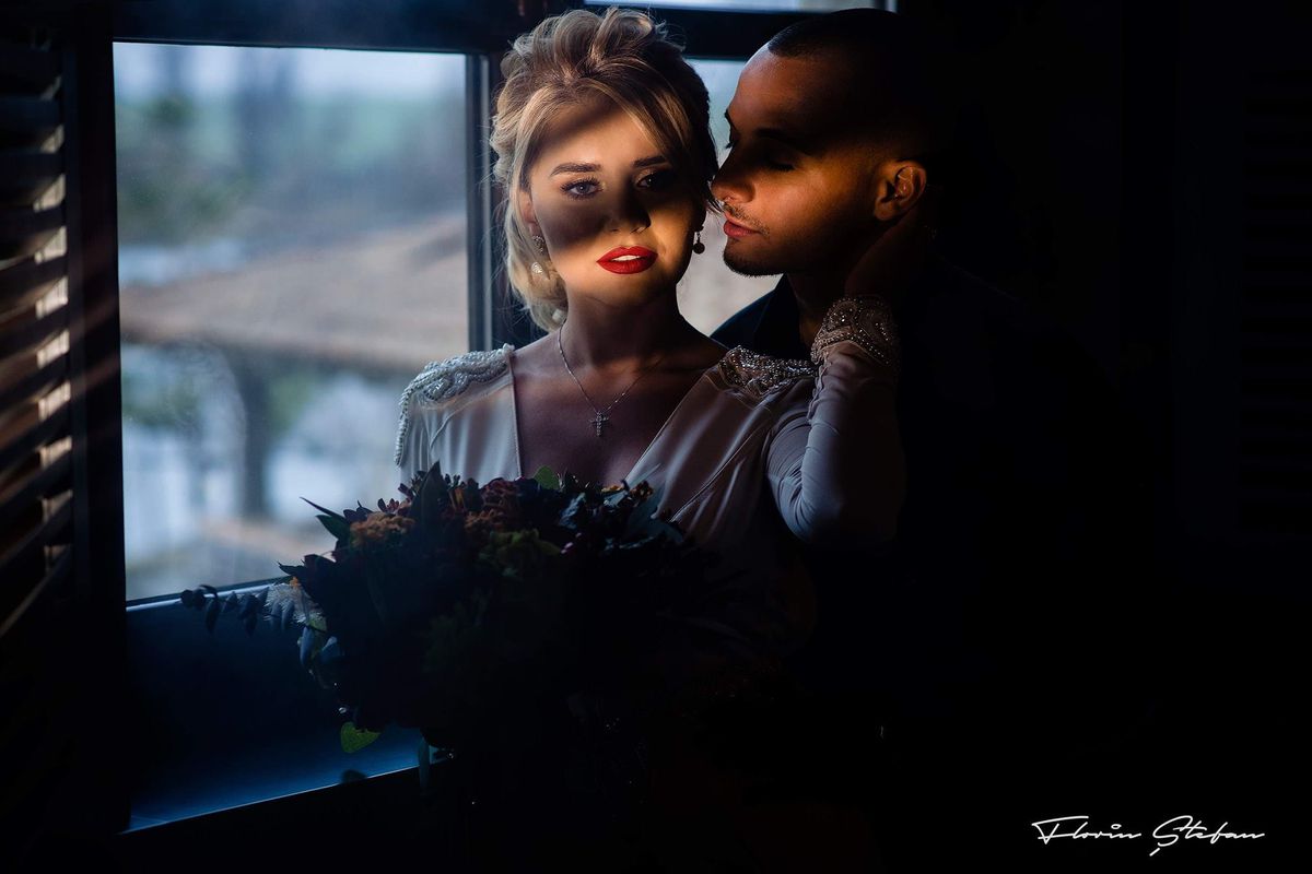 Apariție rară a soției lui Mihai Rotaru: cum a fost surprinsă misterioasa parteneră a finanțatorului Universității Craiova