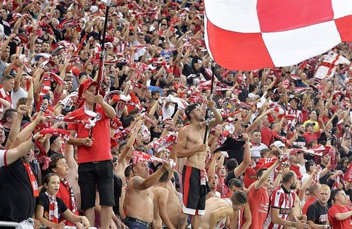 Spaniolii se milogesc de fani să plătească datoriile lui Dinamo