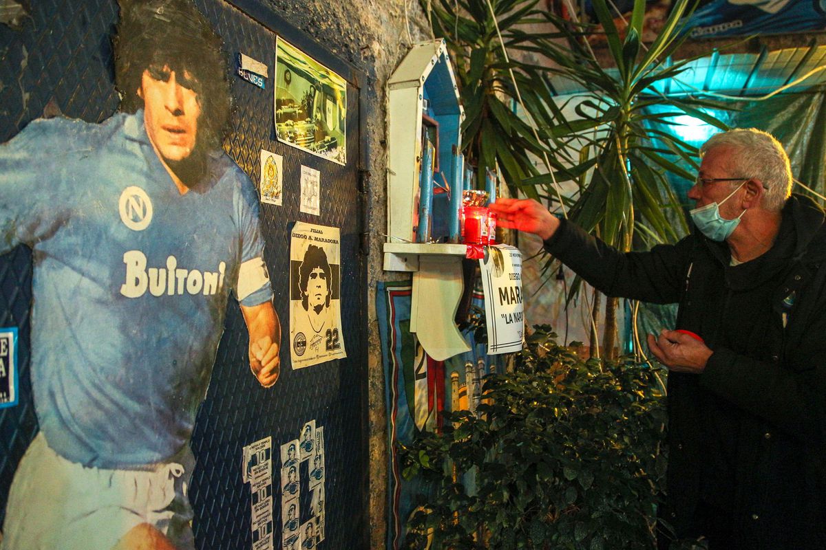 Pep Guardiola, omagiu pentru Diego Maradona: „Contează doar ce ai făcut cu viața noastră”