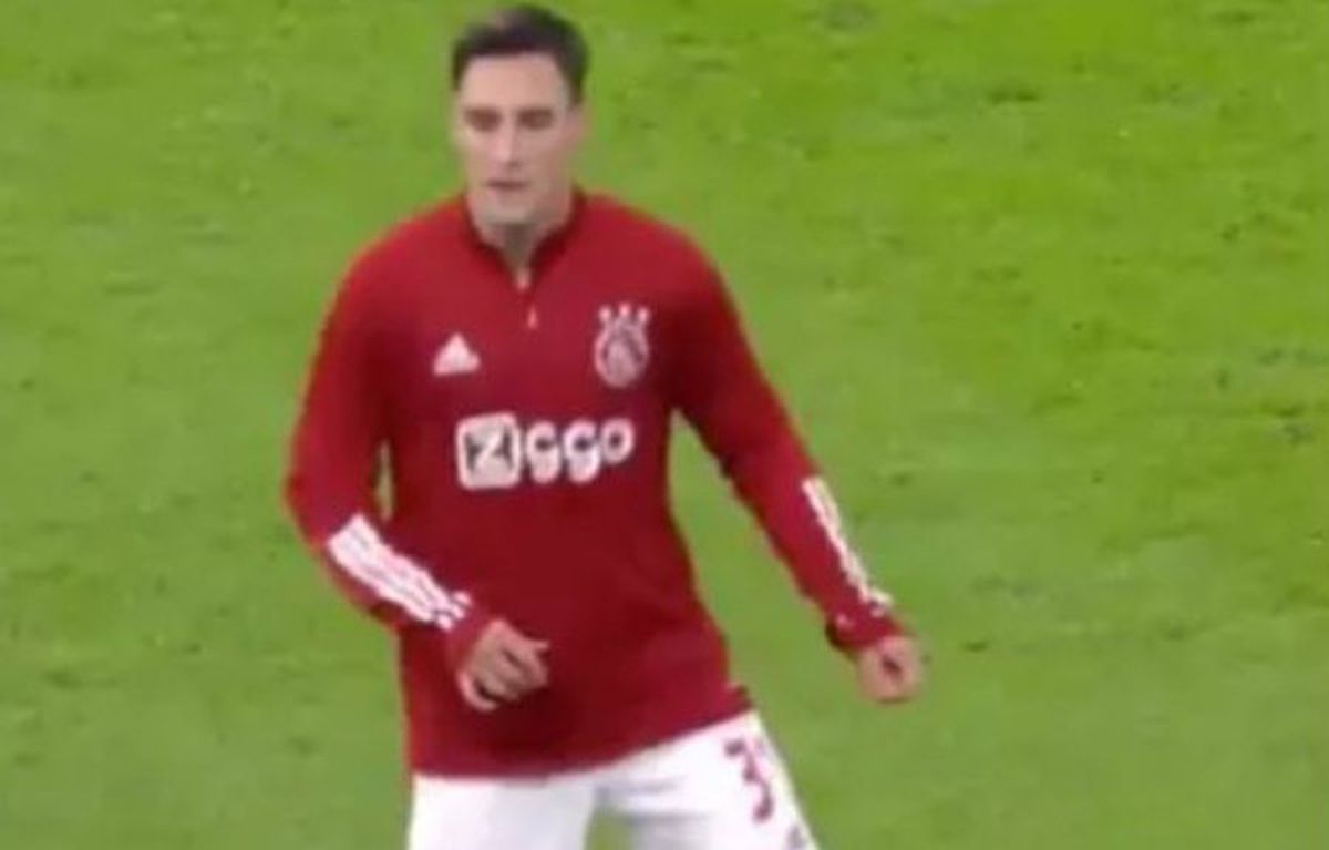 VIDEO Clipul serii » Diego Maradona, imitat înaintea unui meci din Champions League