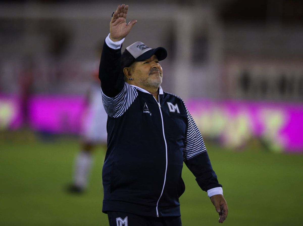 A MURIT MARADONA. Editorial Justin Gafiuc: „Fratele Diego”