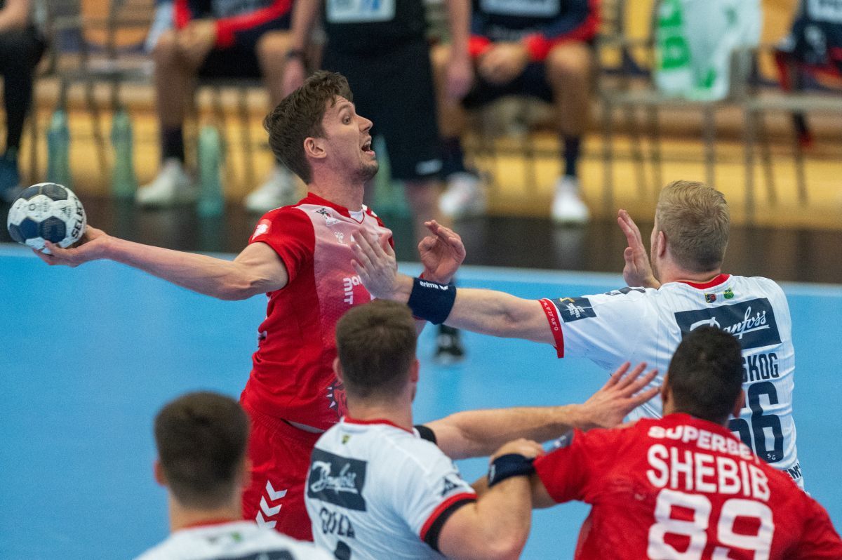 Dinamo - Flensburg 20-28 » O nouă înfrângere pentru „dulăi” în Liga Campionilor