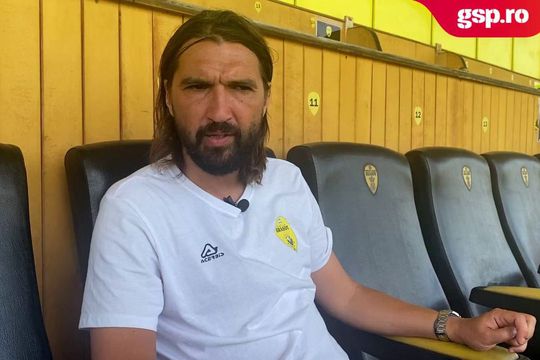 Dan Alexa (43 de ani) s-a asigurat că va fi primit cu ostilitate în Ghencea, la meciul dintre CSA Steaua și FC Brașov.
