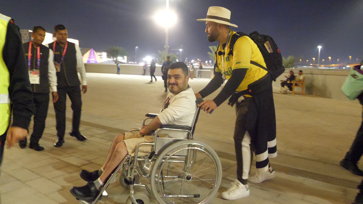 Acces suporteri dizabilități CM Qatar
