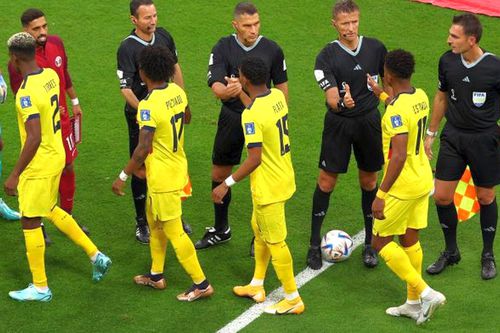 Istvan Kovacs a participat la meciul de deschidere al Mondialului, Qatar - Ecuador 0-2, dar și la Uruguay - Coreea de Sud 0-0 / Sursă foto: Guliver/Getty Images