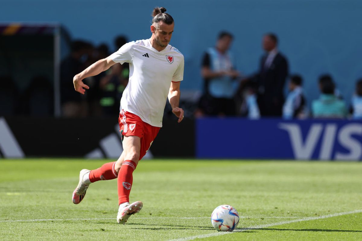 Țara Galilor, la încălzire în culorile curcubeului