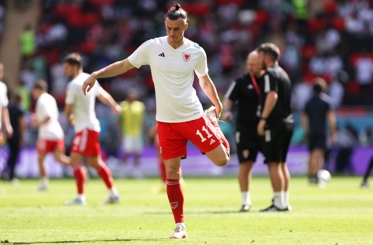 Țara Galilor, la încălzire în culorile curcubeului