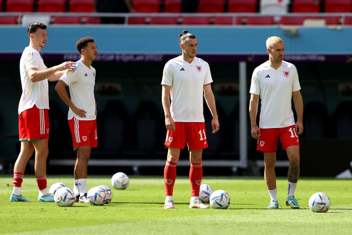 Țara Galilor, la încălzire în culorile curcubeului