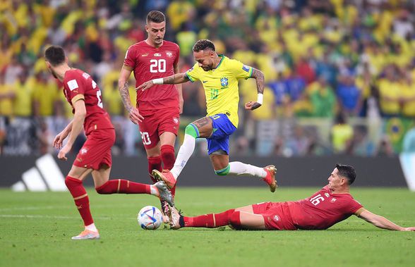 Neymar, cel mai faultat jucător de la Mondial! Un sârb i-a răsucit glezna înfiorător! Dar selecționerul Braziliei e convins: „Va mai juca!”