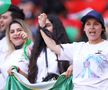 Suporterii Iranianului au oferit momente emoționante la startul meciului cu Țara Galilor de la Campionatul Mondial / Sursă foto: Guliver/Getty Images