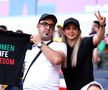 Suporterii Iranianului au oferit momente emoționante la startul meciului cu Țara Galilor de la Campionatul Mondial / Sursă foto: Guliver/Getty Images