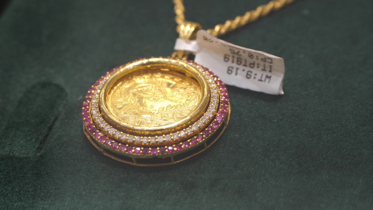 Noi avem Piața Obor, Doha are Piața de Aur » Reporterii GSP au vizitat complexul în care sunt expuse tot felul de bijuterii: „Unele piese parcă sunt armurile soldaților din Troia”