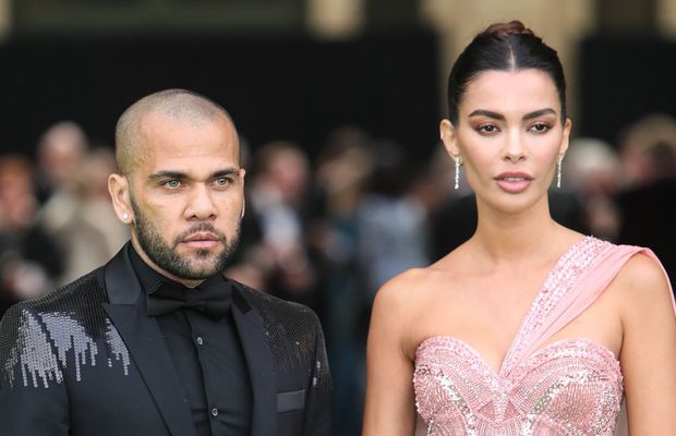 Soția lui Dani Alves a rupt tăcerea, după ce brazilianul a fost condamnat la închisoare: „Pentru ce toate astea?”