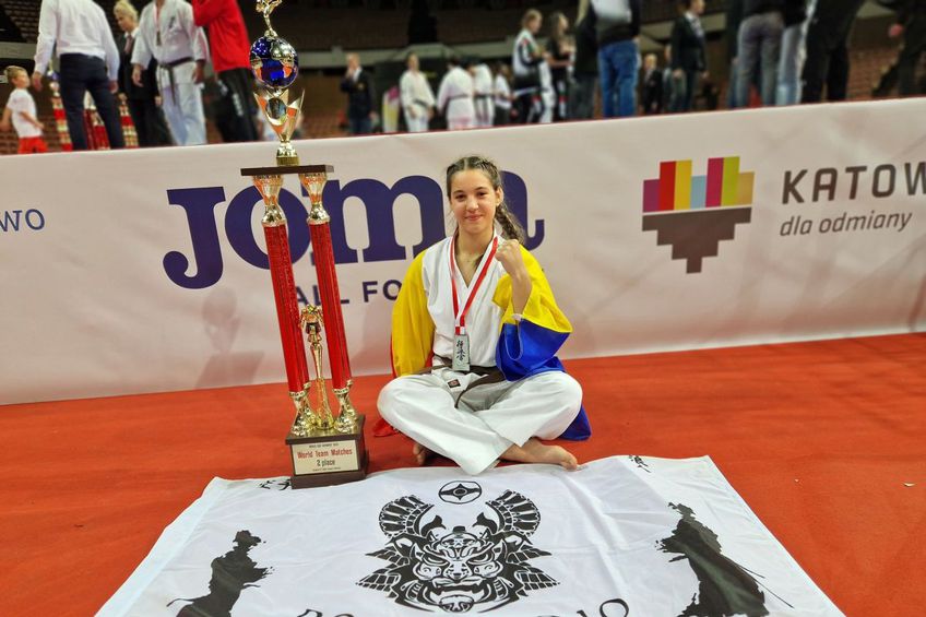 „Trebuie să lași totul la o parte, chiar și școala” » Povestea plină de inspirație a lui Agnes Georgescu, vicecampioană mondială la Karate: „Nu mai dai importanță costurilor”