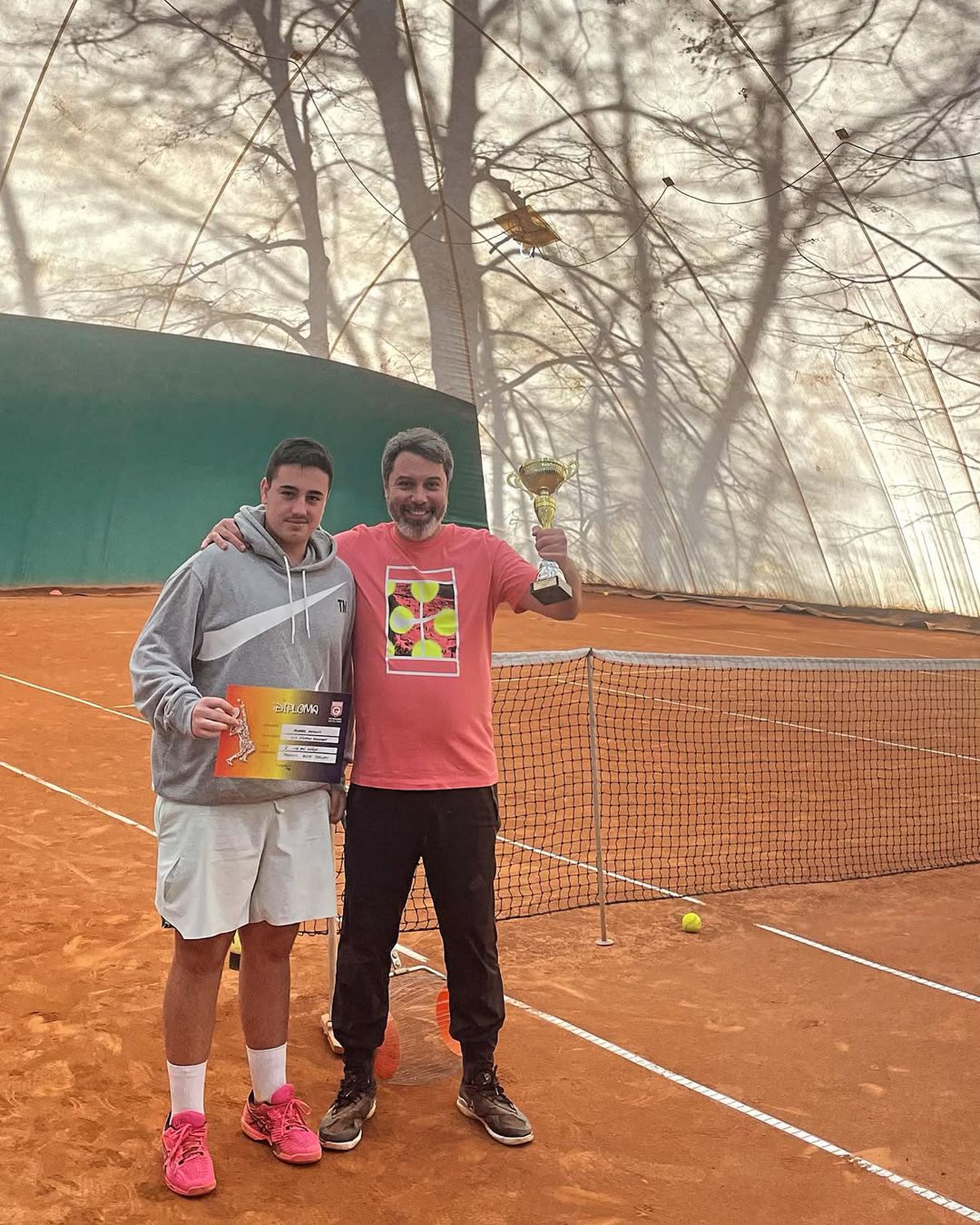 Cum arată clubul de tenis deținut de fiul lui Călin Georgescu » Baza din București, sponsorizată de mai multe companii de stat