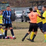 Scene revoltătoare la Copșa Mică: arbitrul a fost luat la pumni pe teren! / Sursă foto: Facebook@ Inter Sibiu