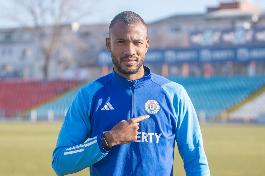 Și-a reziliat contractul și a depus memoriu la FIFA » Clubul din Superliga riscă interdicția la transferuri