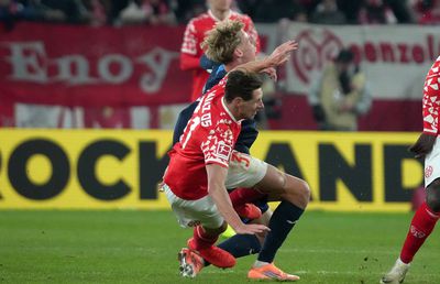 Atenție la „măcelarul” din Mainz! Federația germană l-a suspendat 3 etape și l-a amendat cu 15.000 de euro