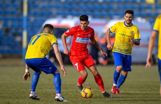 VIDEO EXCLUSIV Antrenorul Ilie Poenaru, mesaj tranșant despre tinerii din Liga 1: „Au impresia că după un meci bun deja au semnat un contract tare. Generația asta e foarte periculoasă!”