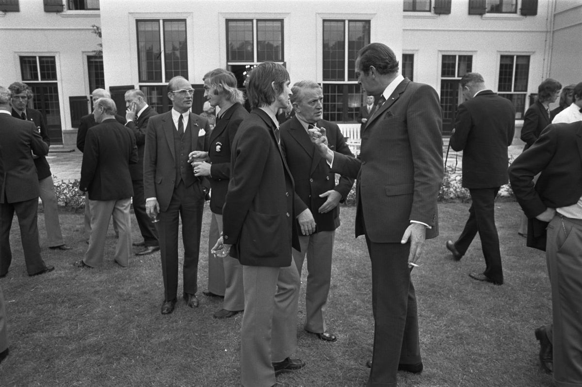 RETRO GSP 48 de ani de la publicarea unui interviu antologic » Piști Covaci despre Cruyff: „Luminile din baruri întunecă mintea în fața porții adverse!”