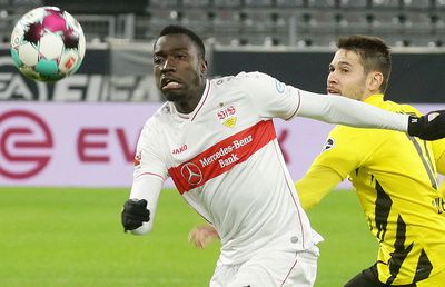 Cazul straniu al unui fotbalist din Bundesliga! Bănuit că ar avea alt nume și altă vârstă