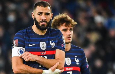 „Domnul Griezmann nu era mulțumit” » Motivul stupefiant pentru care ar fi pornit războiul cu Karim Benzema în vestiarul Franței