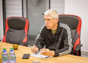 Șeful revelației acestui sezon din fotbalul românesc s-a destăinuit celor de la Nemzeti: „Marele nostru secret?”