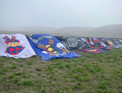 „Ați fost celebri” » Cutremur de Crăciun pe scena ultras din România! Cu „prada” etalată pe câmp, Dinamo se laudă că i-a dat lovitura de grație Stelei