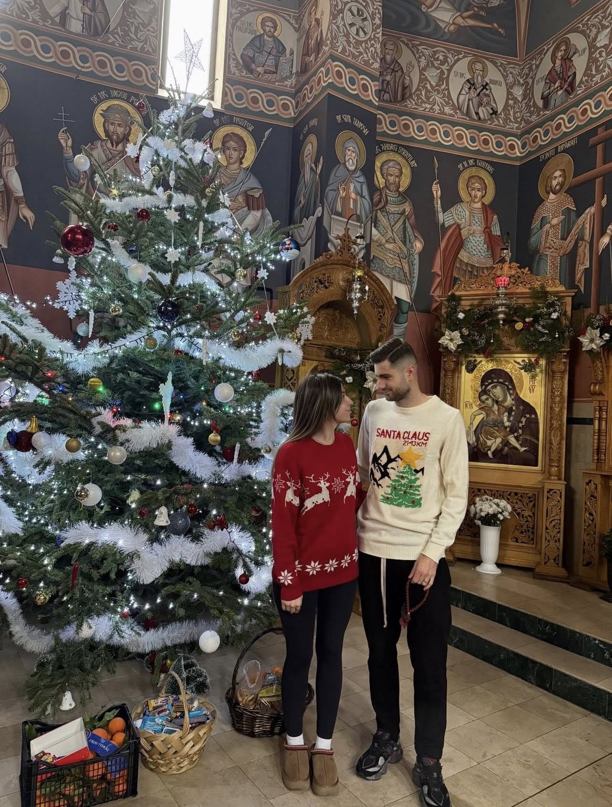 Plaje exotice vs bradul tradițional » Fotbalul românesc s-a împărțit de Crăciun: imagini din vacanță