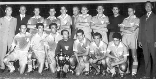 Echipa de la U Cluj câștigătoare a Cupei României în 1965