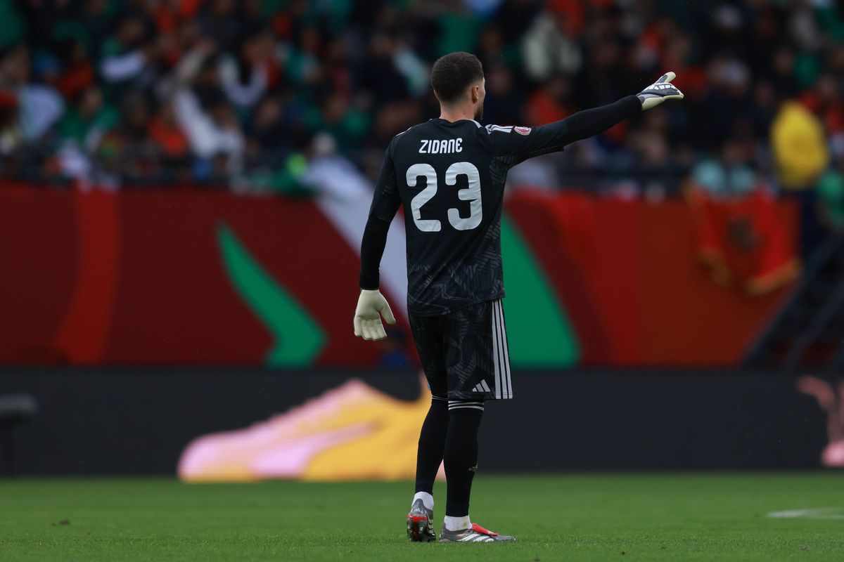 Fiul lui Zinedine Zidane a schimbat naționala și a avut un debut de vis sub privirile tatălui