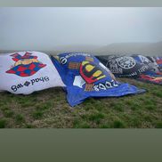 Peluza Sud Dinamo revendică steagurile grupării steliste Shadows // FOTO: Instagram @fcd.sud