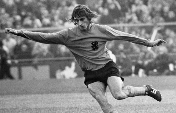 S-a stins „Omul Şarpe”! Rob Rensenbrink, al treilea mare fotbalist al Olandei lui Cruyff, a decedat la 72 de ani