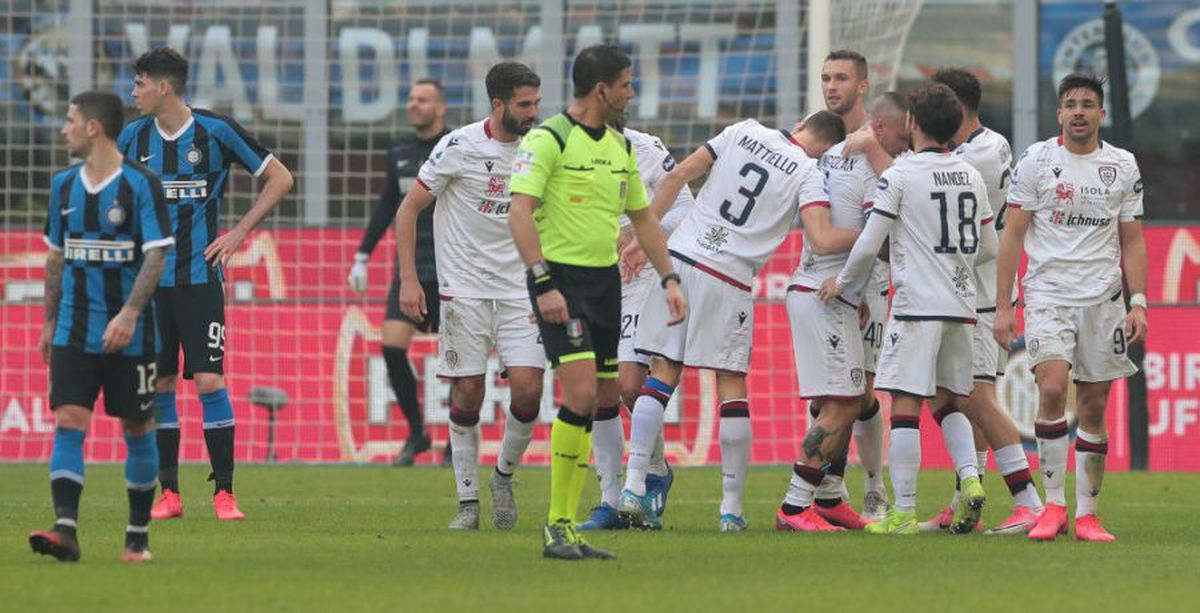 INTER - CAGLIARI 1-1 // FOTO Scandal în Serie A! Lautaro Martinez și Antonio Conte au sărit la gâtul arbitrului