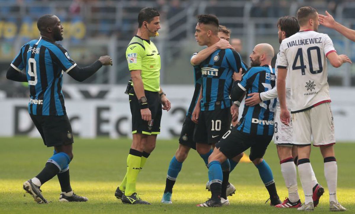 INTER - CAGLIARI 1-1 // FOTO Scandal în Serie A! Lautaro Martinez și Antonio Conte au sărit la gâtul arbitrului