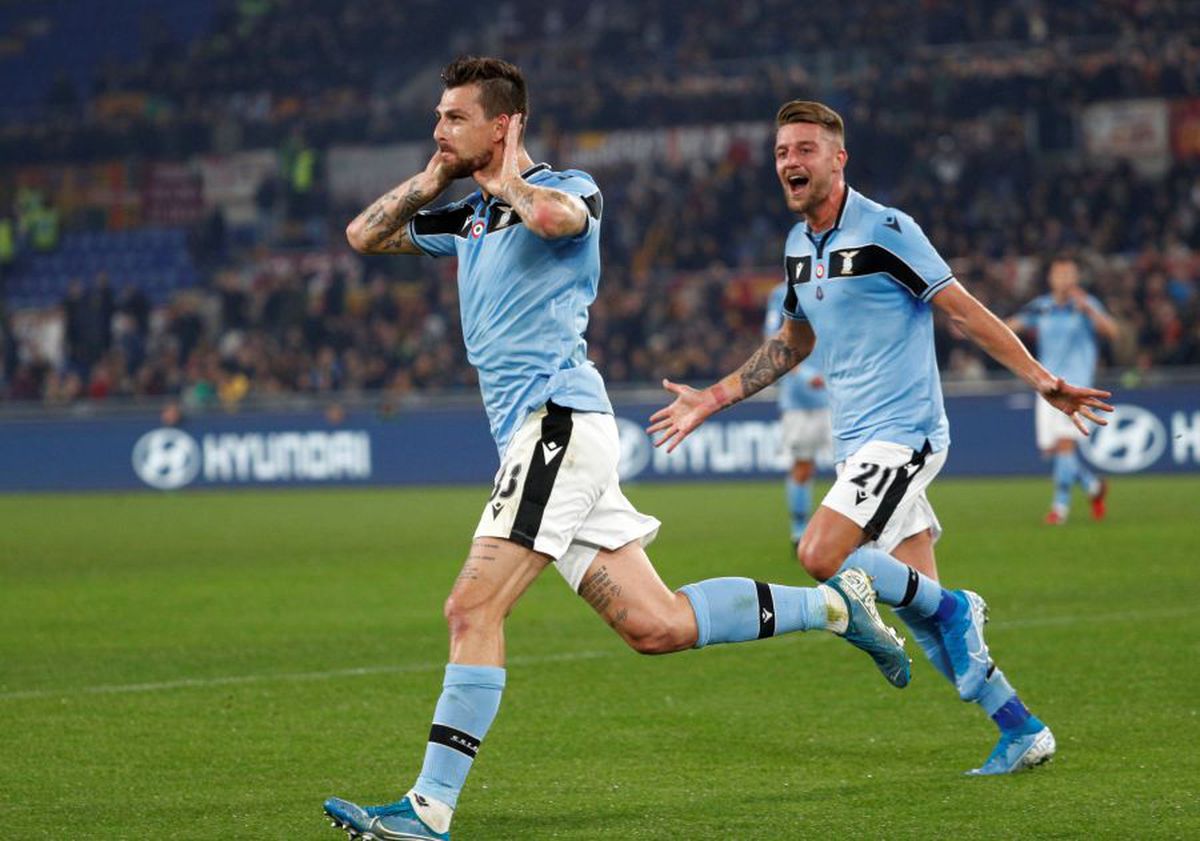 AS ROMA - LAZIO 1-1 // FOTO + VIDEO » Seria de victorii a lui Lazio ia sfârșit, după un meci în care portarii au fost eroii negativi