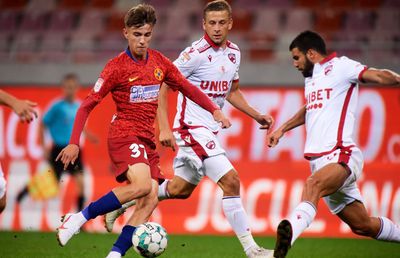 FCSB. Păreri pro și contra în privința lui Octavian Popescu » Dinu îl laudă, Balaj îl critică pe puștiul de 18 ani