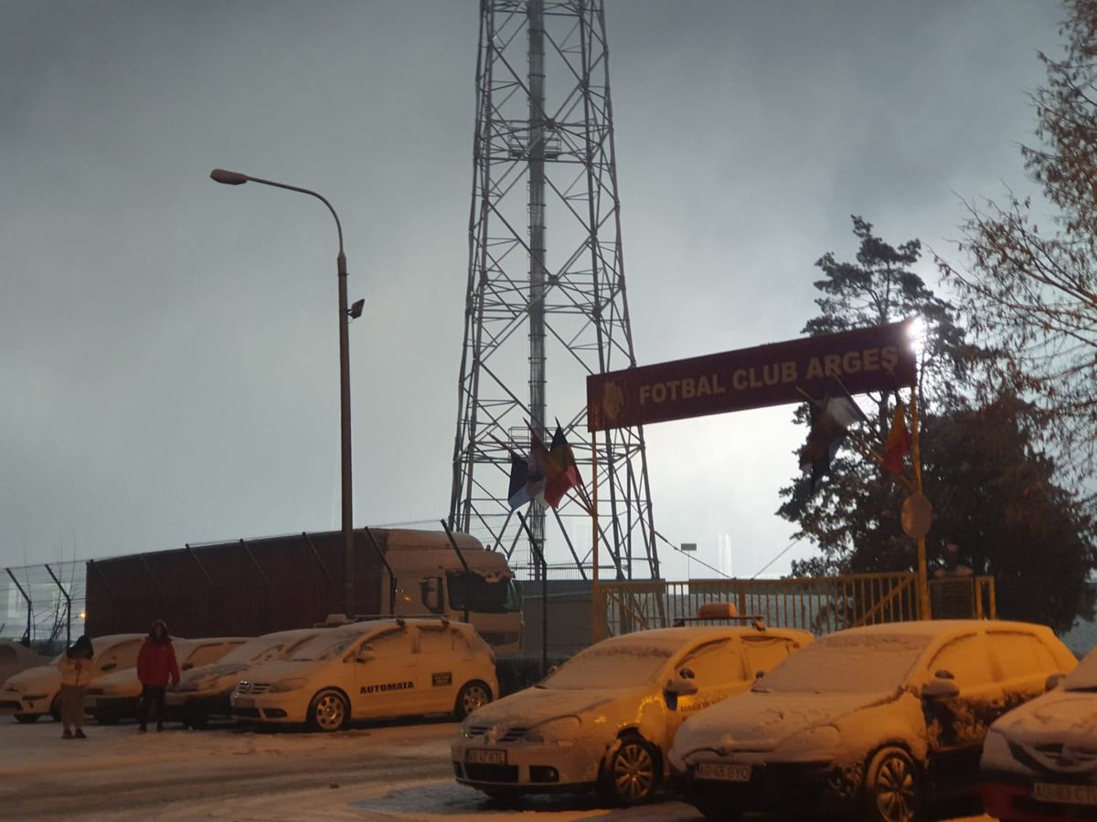 FCSB. Giovanni Becali, dezvăluiri de la negocierile dintre Gigi și Parma: „A vorbit cu nu știu ce specialiști și au intrat în impas”