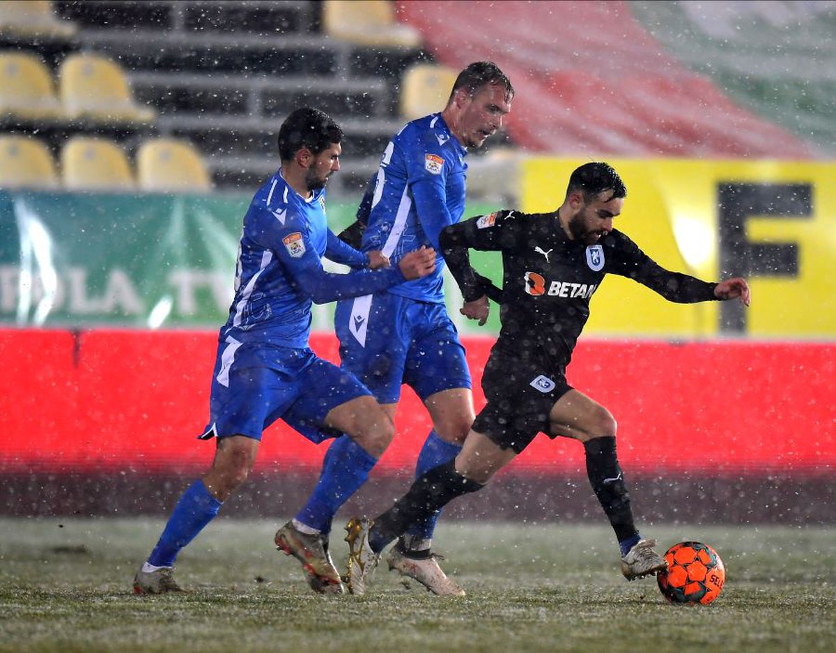 FOTO VOLUNTARI - CRAIOVA 26.01.2021