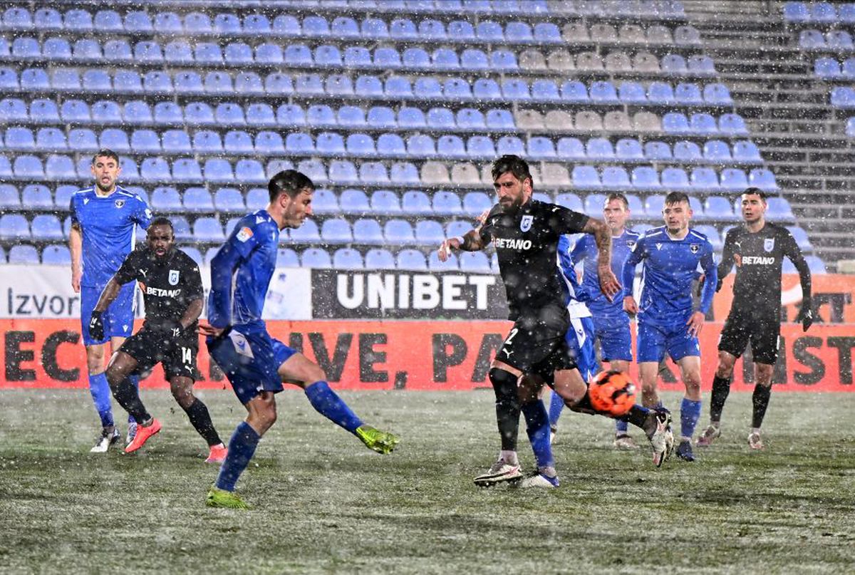 FOTO VOLUNTARI - CRAIOVA 26.01.2021