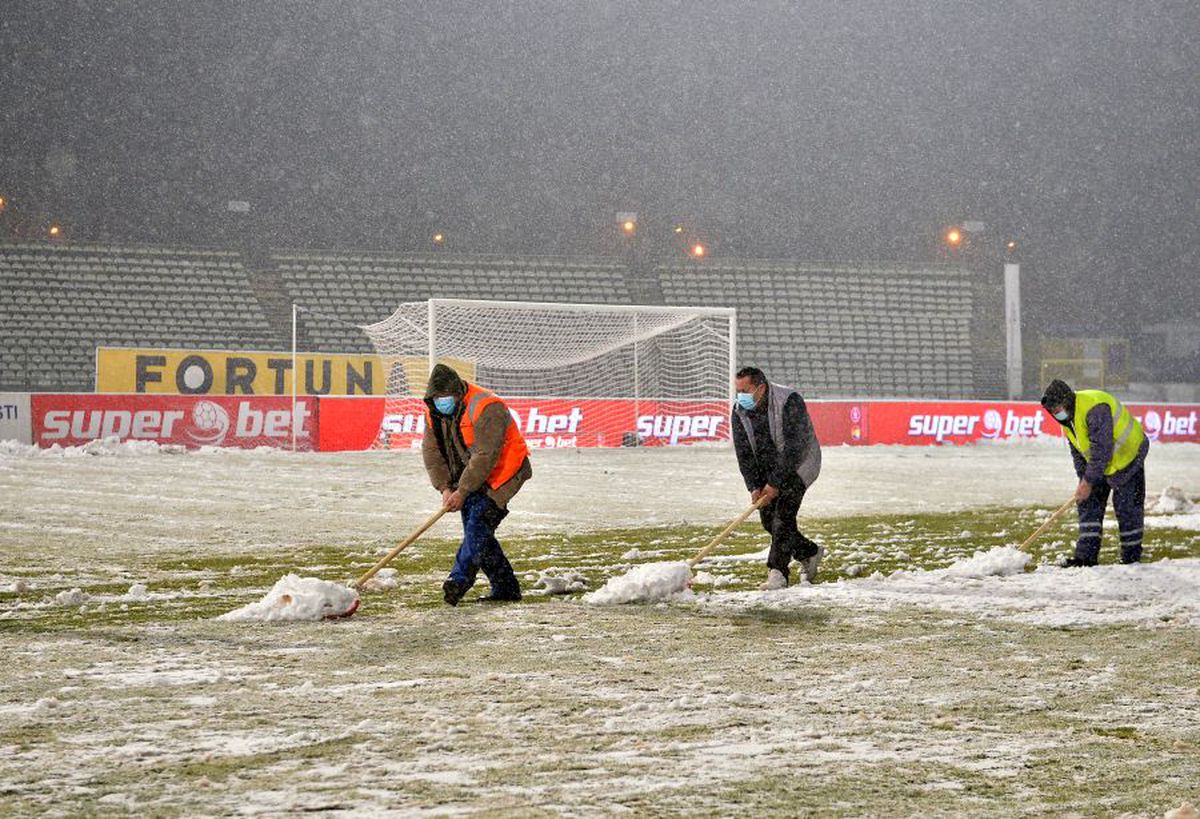 Veste de ultimă oră în cazul golgeterului disputat de FCSB și Craiova: „Avem un acord de principiu”