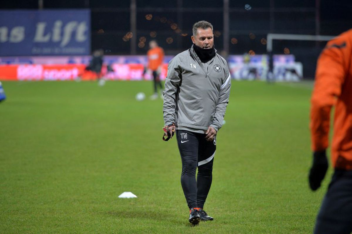 FCSB. Un truc al lui Thomas Neubert a generat amenzi de 7.000 de euro, clubul a plătit 6.000!