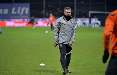 FCSB. Un truc al lui Thomas Neubert a generat amenzi de 7.000 de euro, clubul a plătit 6.000!