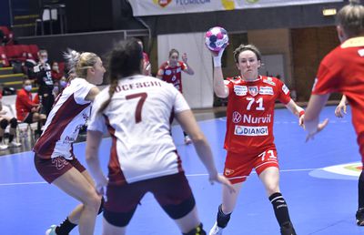 Derby-ul „Ligii Florilor”, Rapid - SCM Rm. Vâlcea, amânat din cauza unui focar de Covid-19