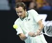 Daniil Medvedev e în semifinalele Australian Open, după 0-2 la seturi și peste 4 ore de luptă » Derapaj în setul 4: „Cât de prost să fie? Idiotul!”